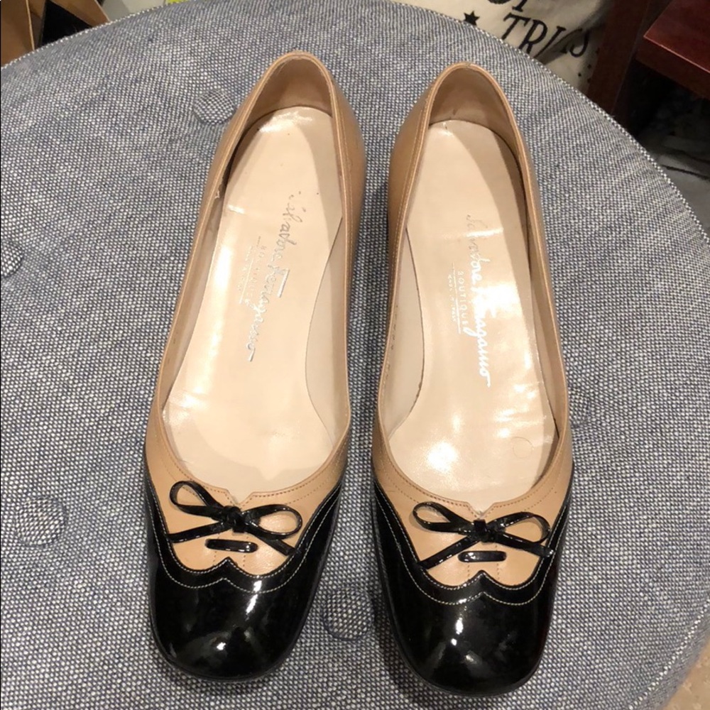 Ferragamo woman shoes size 6